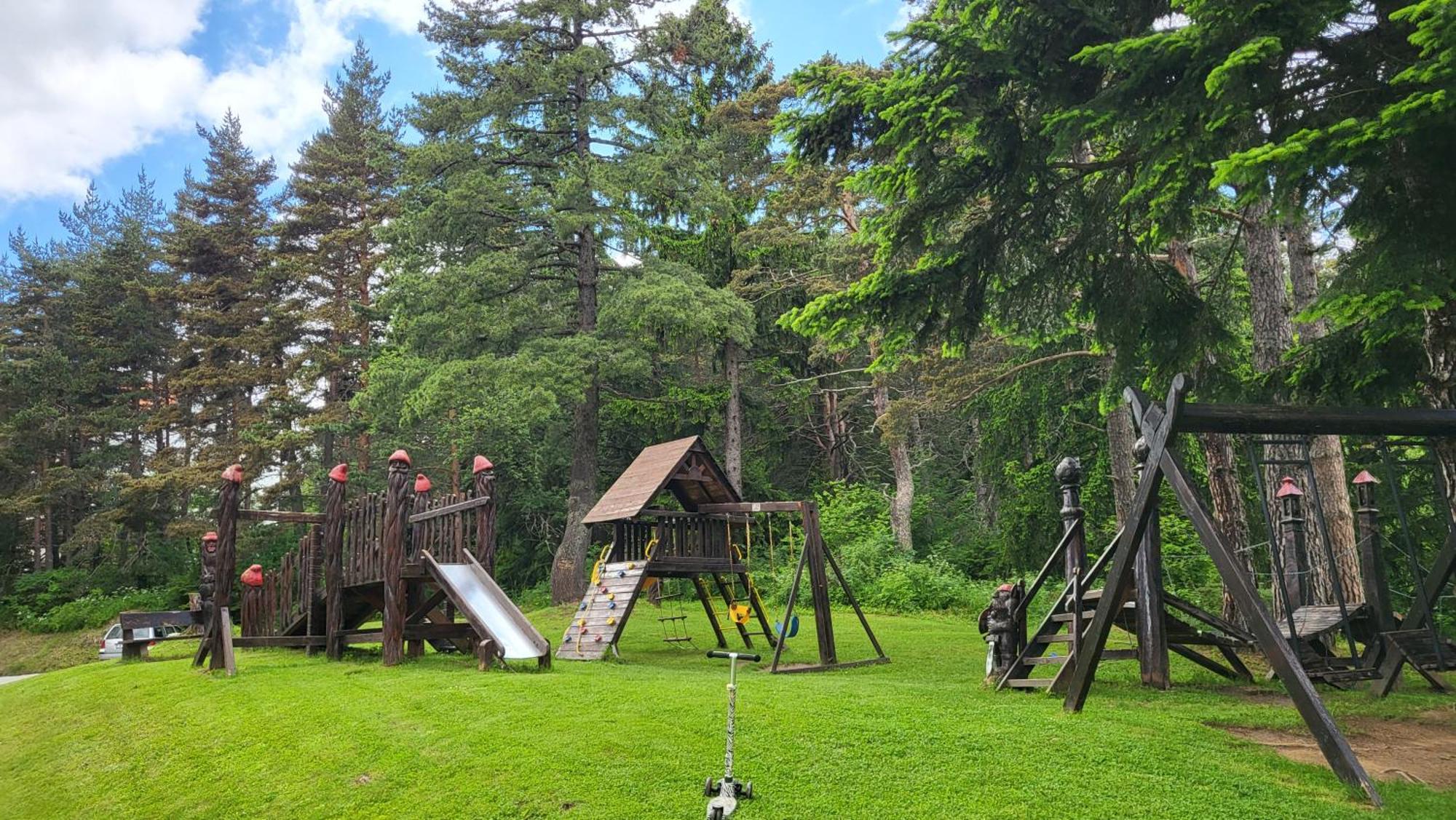 Pinewood Ang Apartment, Semiramida Borovets Hills 외부 사진